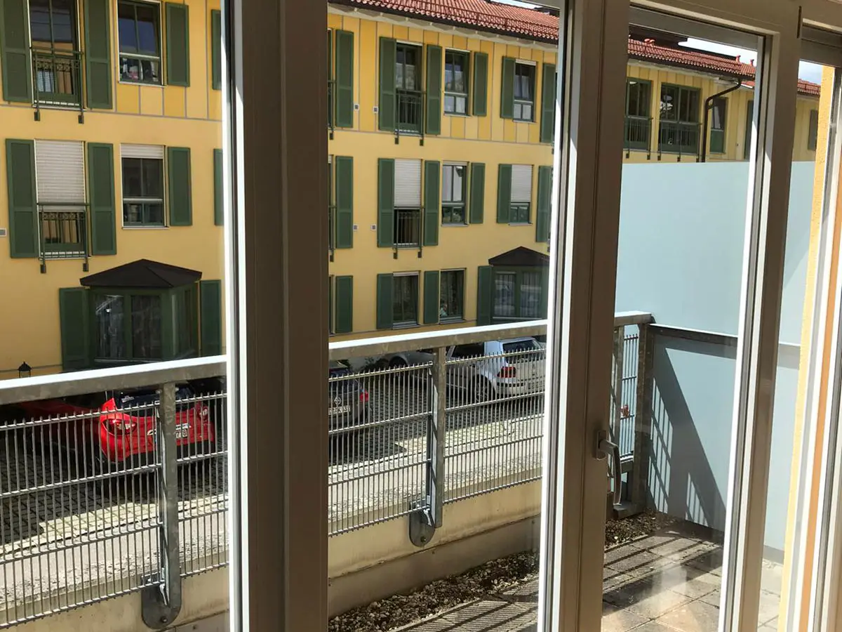 Bild eines gereinigten Balkons von Gath Hausmeisterservice